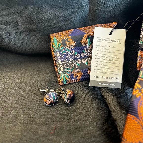 NWT- Beautiful Silk Multicolor Tie Set - Picture 3 of 3